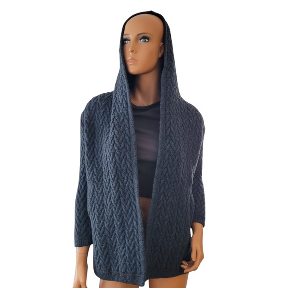 Aran Crafts Womens Blue Cable Knit Merino Wool Cardigan Sweater Size S SHRUNK - Picture 8 of 13